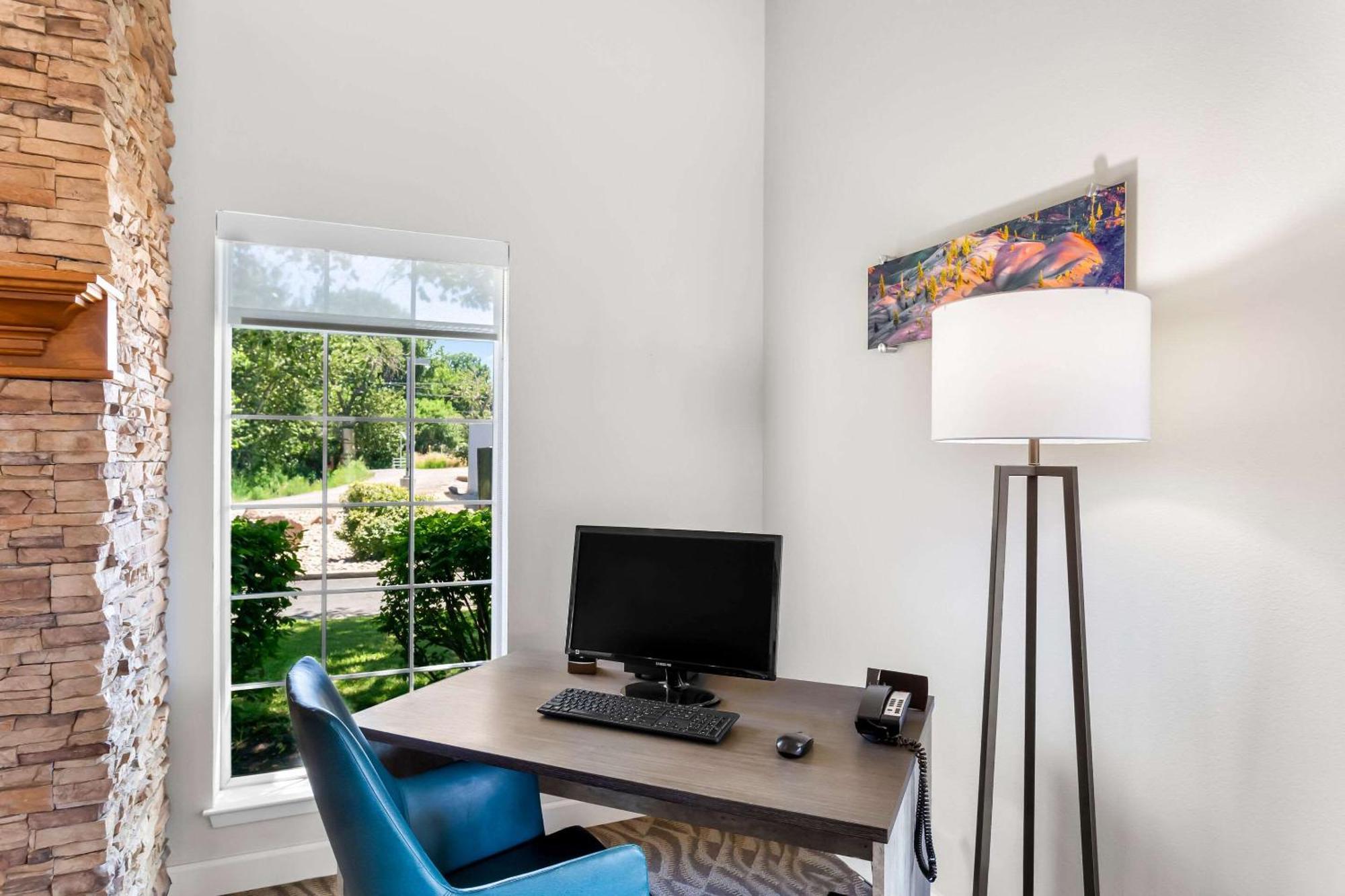Comfort Inn & Suites Susanville Ngoại thất bức ảnh