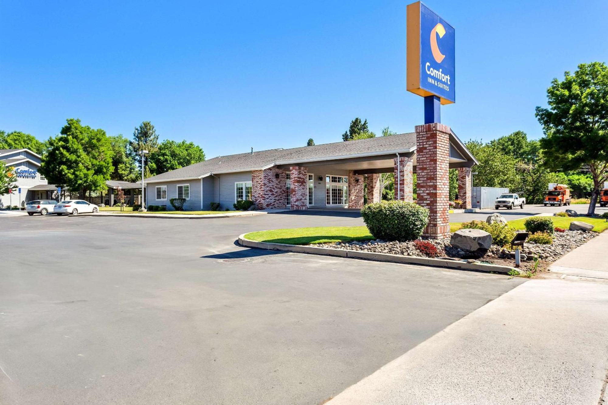 Comfort Inn & Suites Susanville Ngoại thất bức ảnh